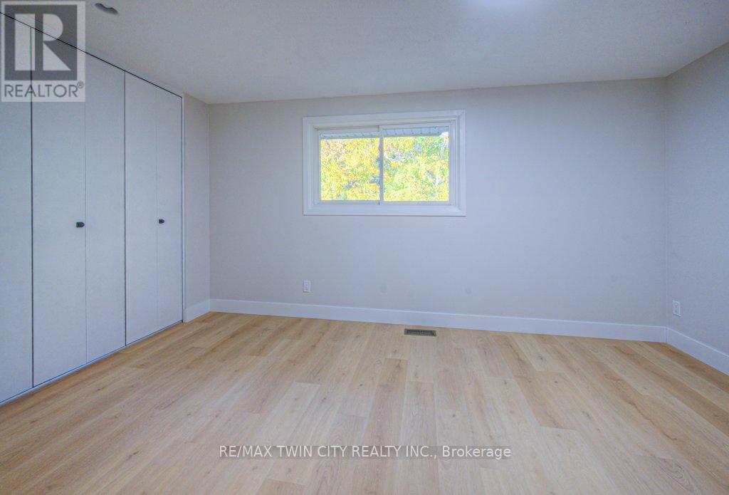 563 Elgin Street N, Cambridge, Ontario  N1R 6A2 - Photo 20 - X12477287