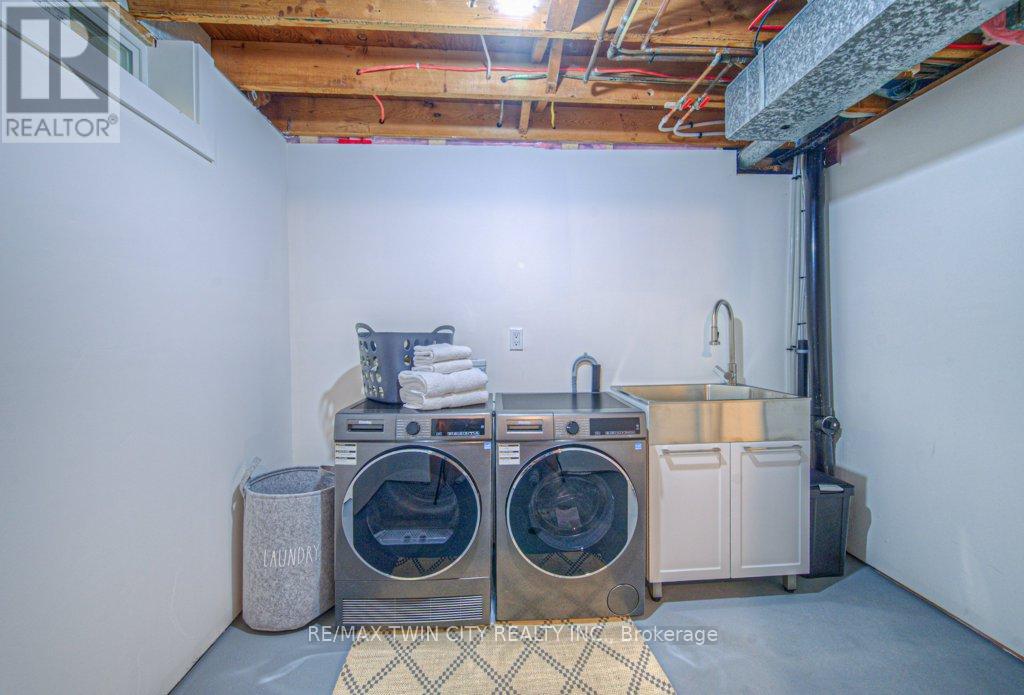 563 Elgin Street N, Cambridge, Ontario  N1R 6A2 - Photo 33 - X12477287