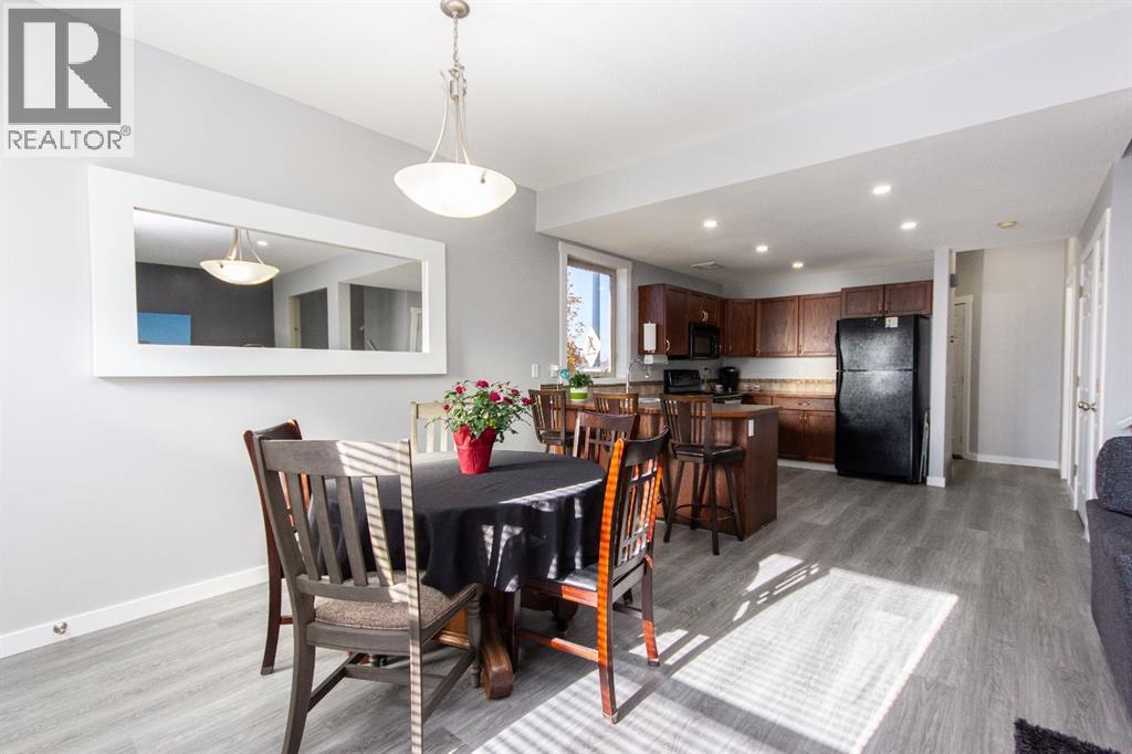 347 Addington Drive, Red Deer, Alberta  T4R 3H7 - Photo 9 - A2265967