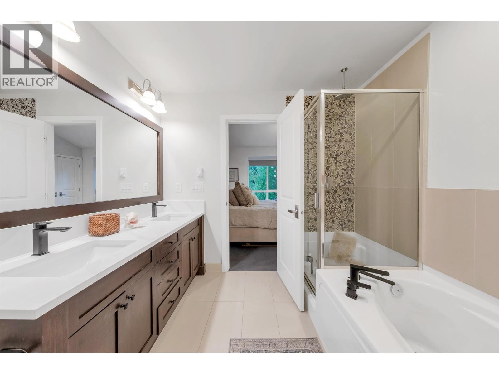 150 1460 Southview Street, Coquitlam, British Columbia  V3E 0G6 - Photo 12 - R3061199