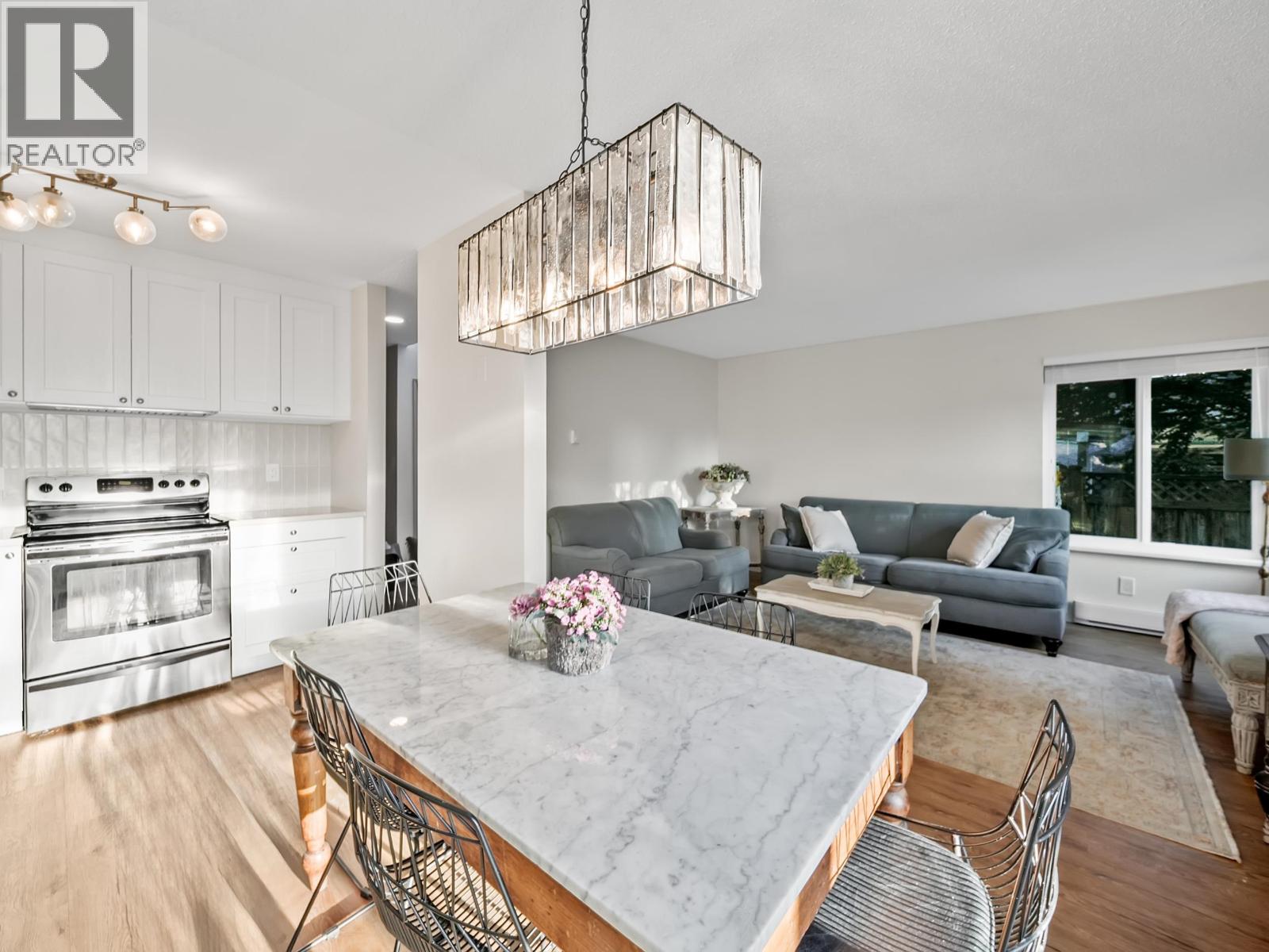 2509 Burian Drive, Coquitlam, British Columbia  V3K 5W8 - Photo 6 - R3061202