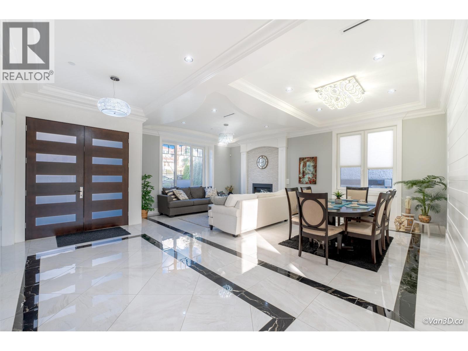 146 W 40th Avenue, Vancouver, British Columbia  V5Y 2R2 - Photo 2 - R3061215