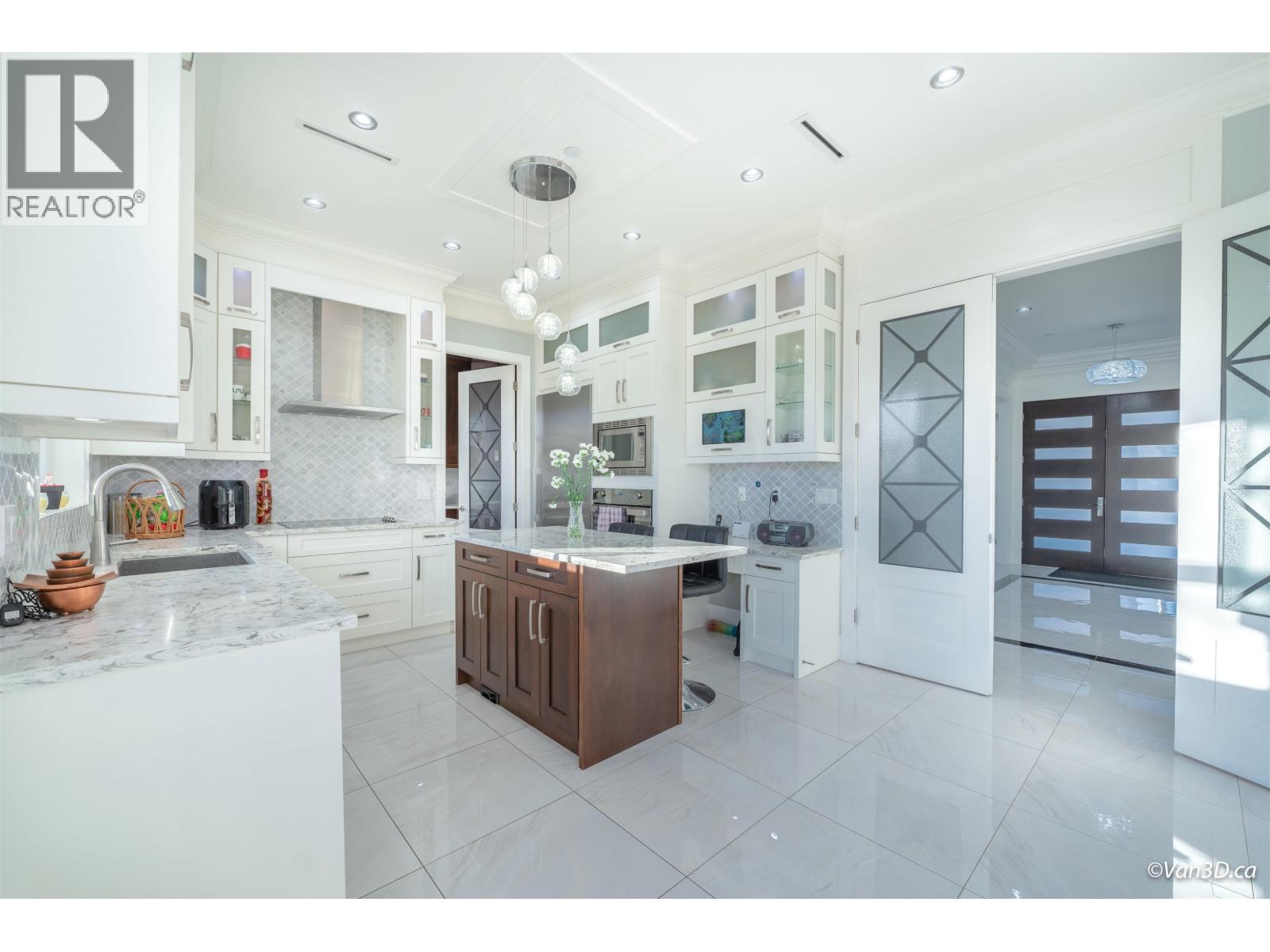 146 W 40th Avenue, Vancouver, British Columbia  V5Y 2R2 - Photo 6 - R3061215