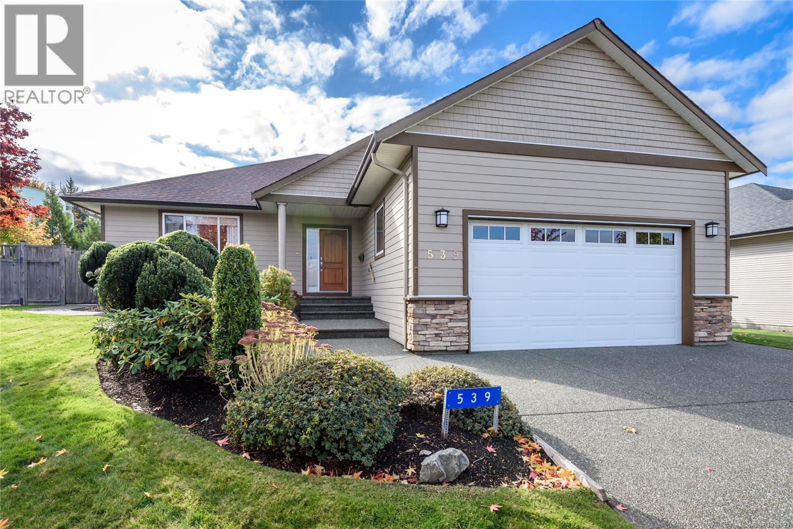 539 Spitfire Dr, Comox, British Columbia