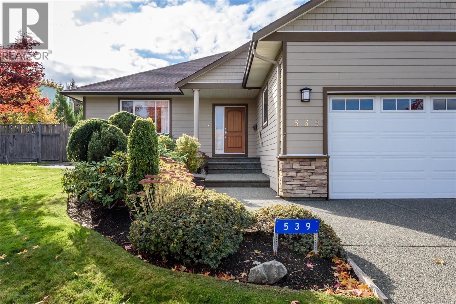 539 Spitfire Dr, Comox, British Columbia  V9M 0A1 - Photo 3 - 1018093
