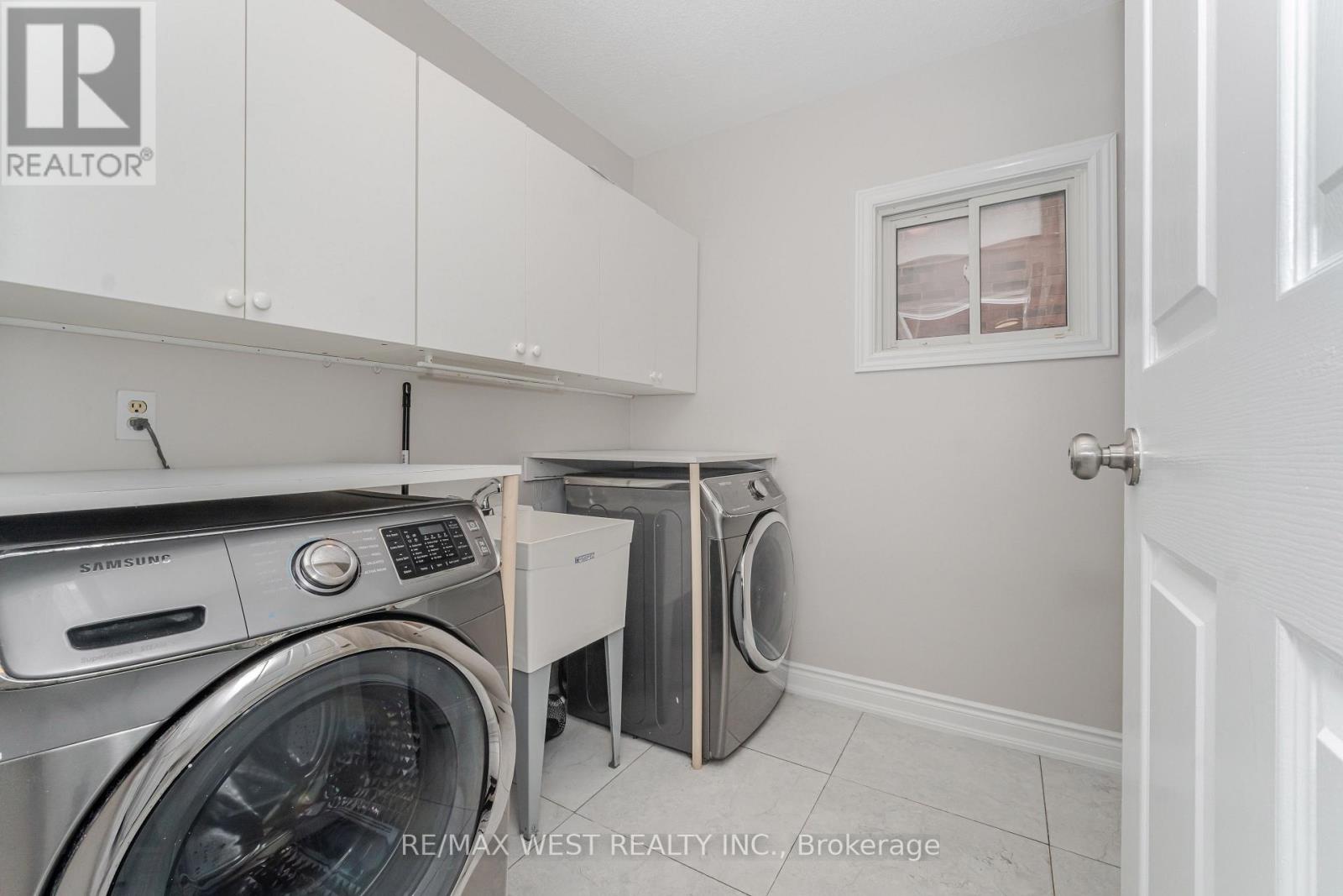 86 Dina Road, Vaughan (Maple), Ontario  L6A 1L7 - Photo 28 - N12474229