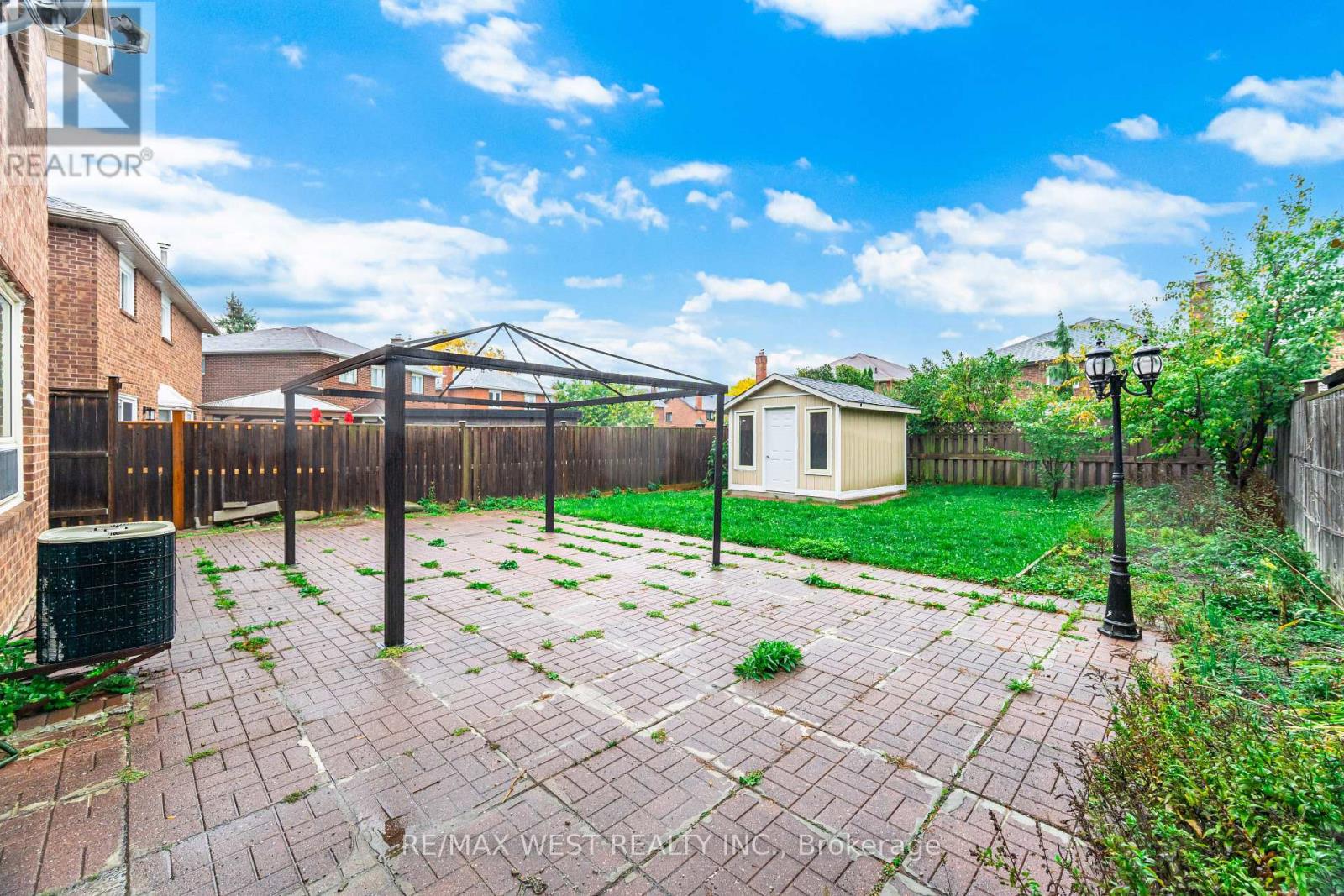 86 Dina Road, Vaughan (Maple), Ontario  L6A 1L7 - Photo 48 - N12474229