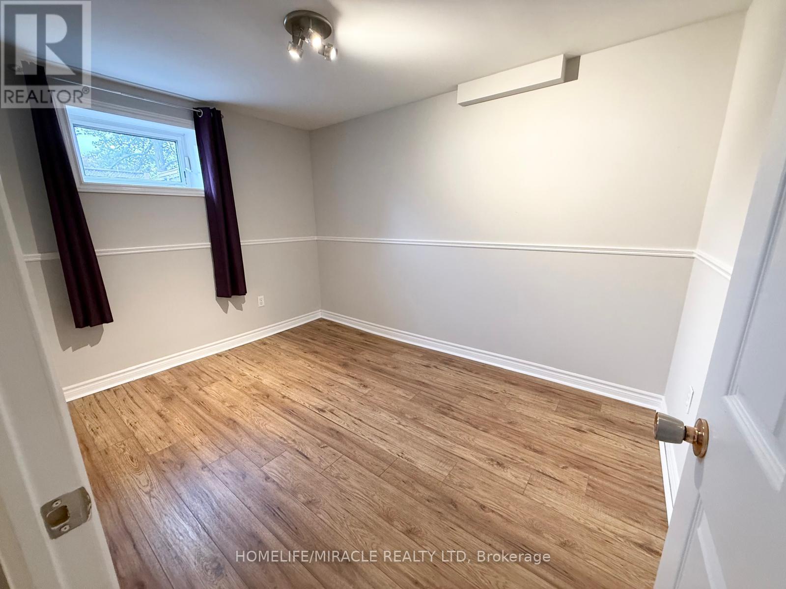 91 Garside Crescent, Brampton, Ontario  L6S 1H5 - Photo 14 - W12476992