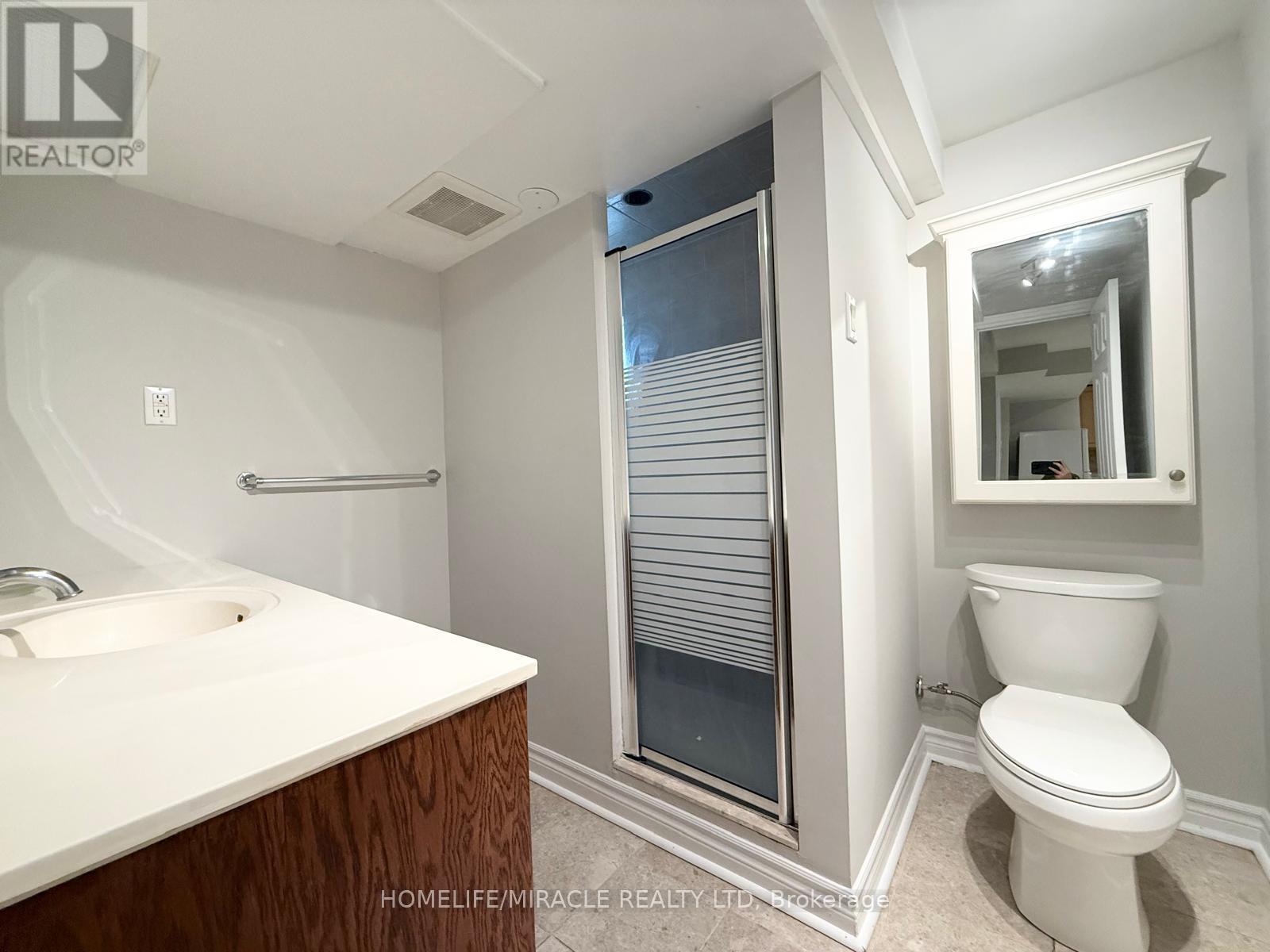91 Garside Crescent, Brampton, Ontario  L6S 1H5 - Photo 13 - W12476992