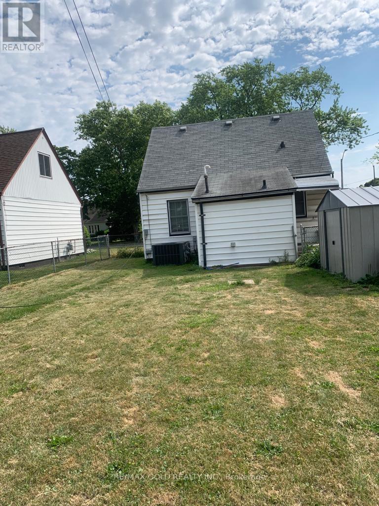1315 Partington Avenue, Windsor, Ontario  N9B 2P5 - Photo 17 - X12469361
