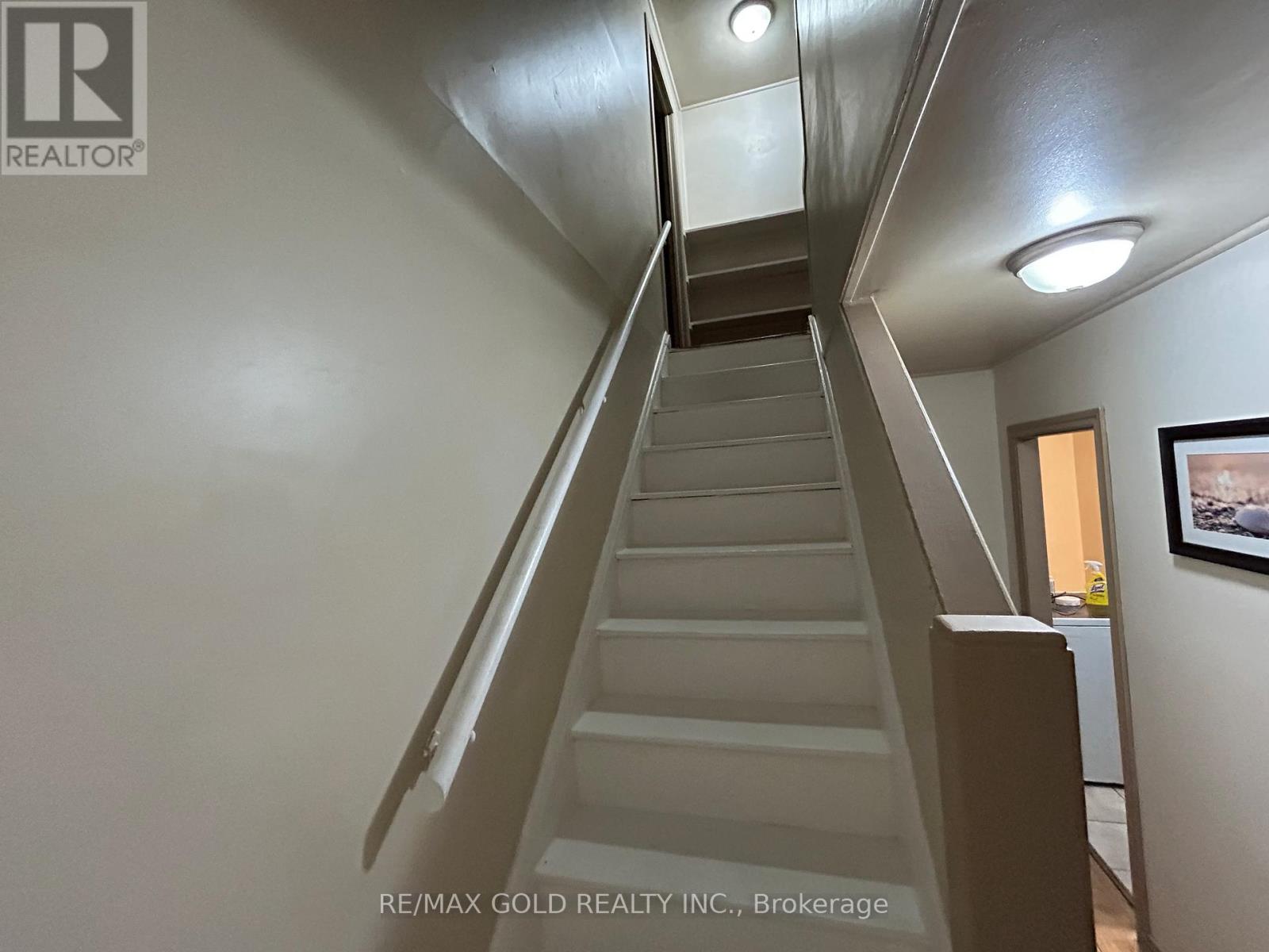 1315 Partington Avenue, Windsor, Ontario  N9B 2P5 - Photo 8 - X12469361