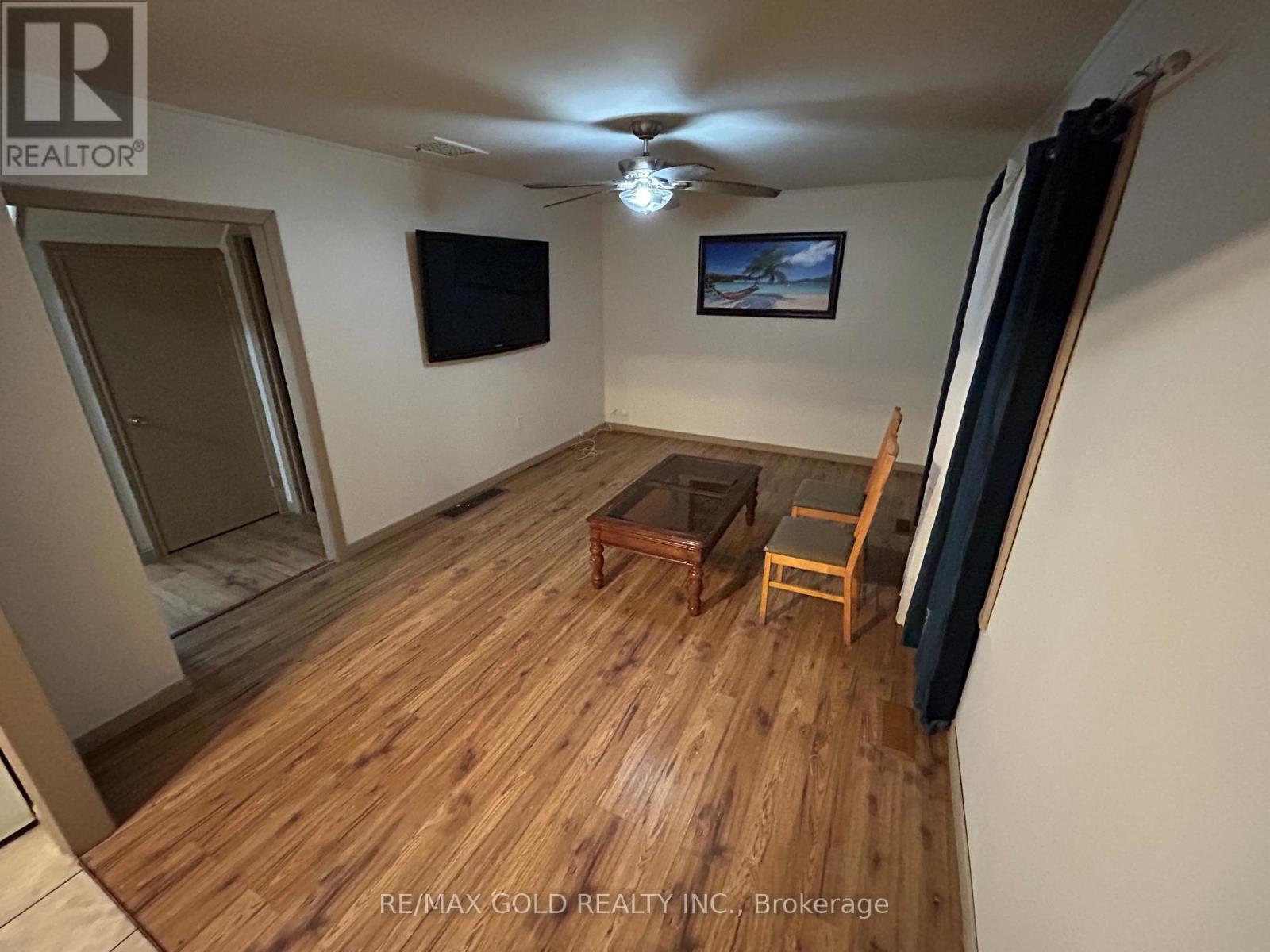 1315 Partington Avenue, Windsor, Ontario  N9B 2P5 - Photo 3 - X12469361