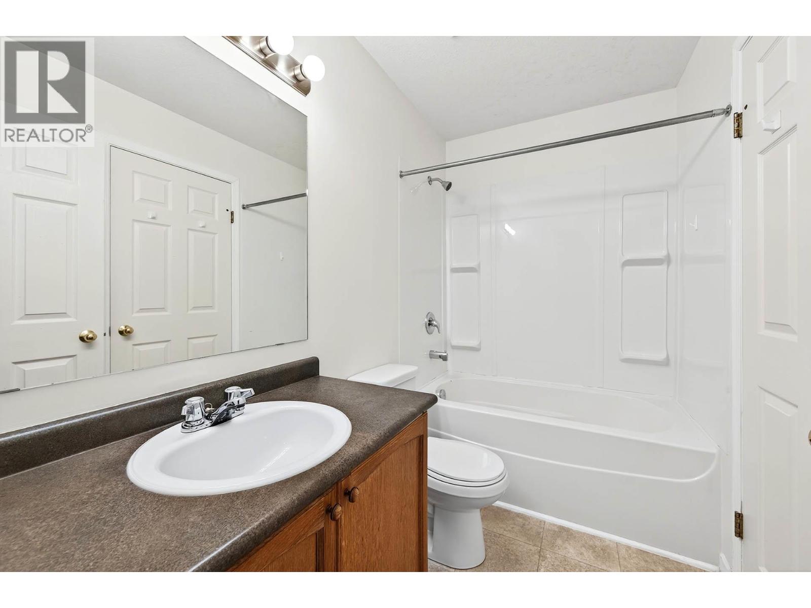 2050 Qu'appelle Boulevard Unit# 7, Kamloops, British Columbia V2E 2R4 - Photo 22 - 10366448