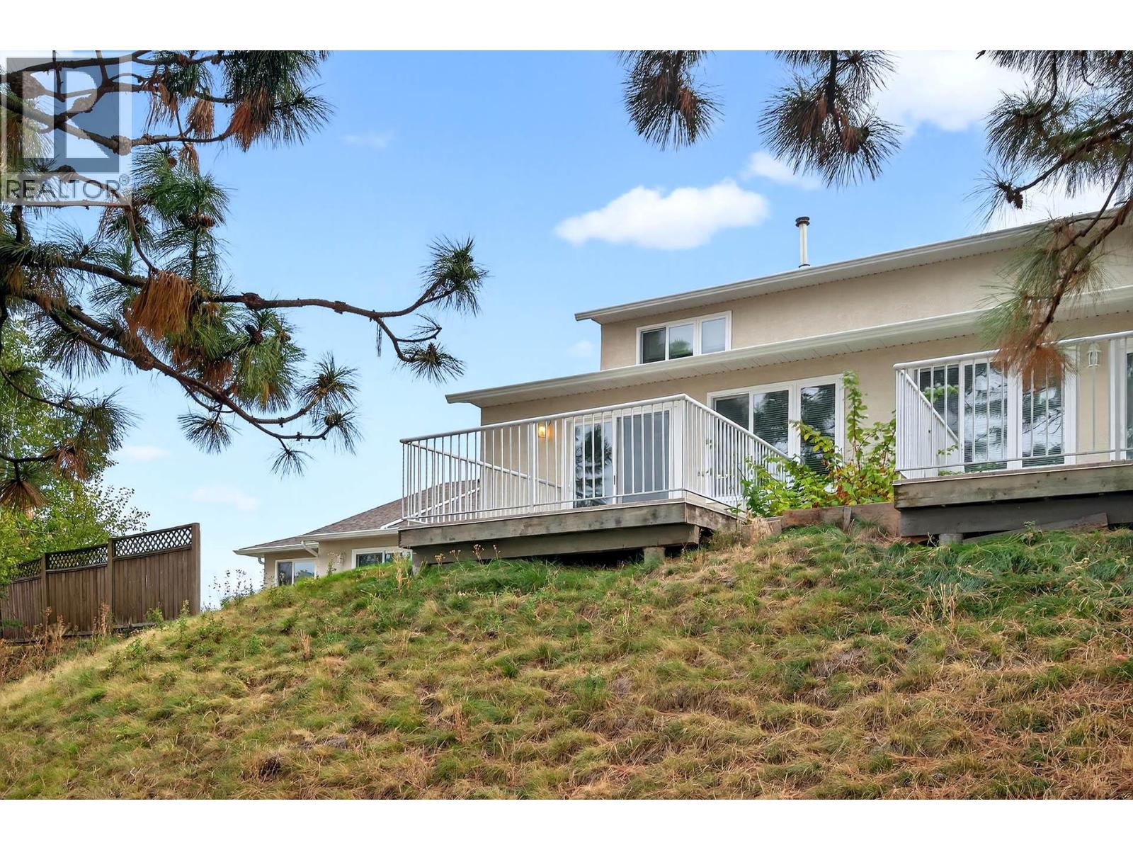 2050 Qu'appelle Boulevard Unit# 7, Kamloops, British Columbia V2E 2R4 - Photo 28 - 10366448