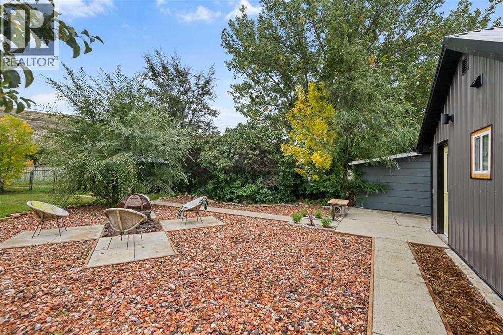 260 2 Avenue, Drumheller, Alberta  T0J 1B0 - Photo 39 - A2266180