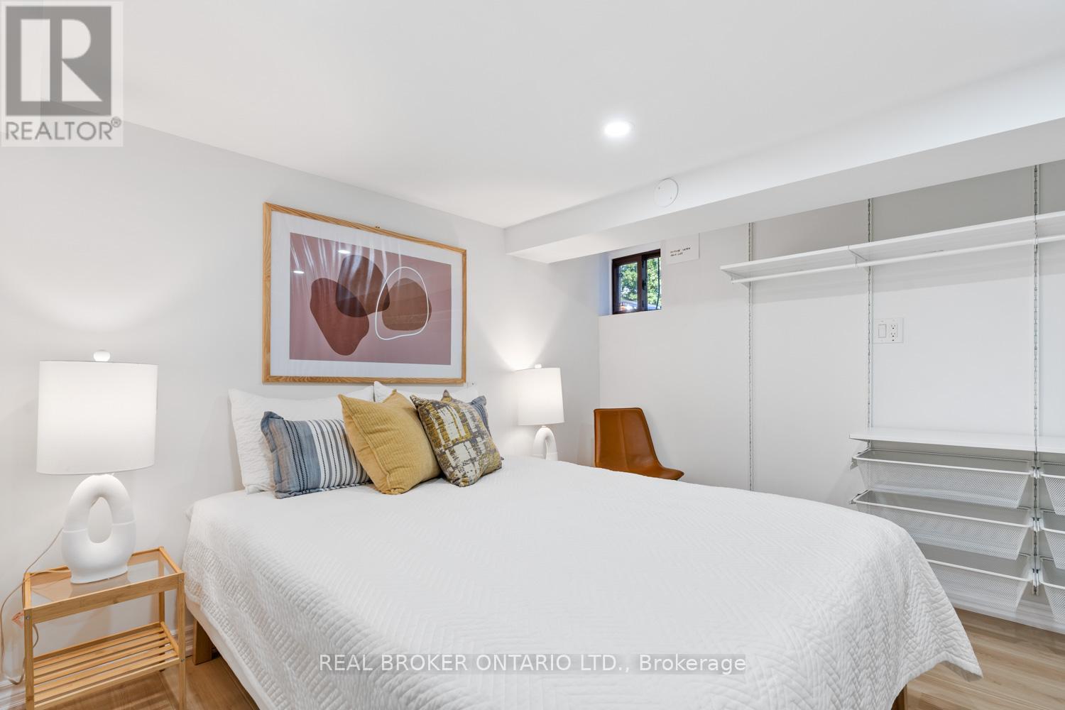 Lower Level - 343 Prince Edward Drive N, Toronto, Ontario  M8X 2L4 - Photo 15 - W12390227