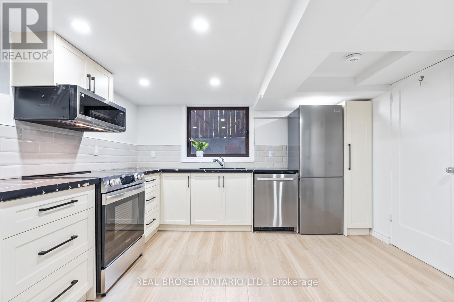 Lower Level - 343 Prince Edward Drive N, Toronto, Ontario  M8X 2L4 - Photo 3 - W12390227