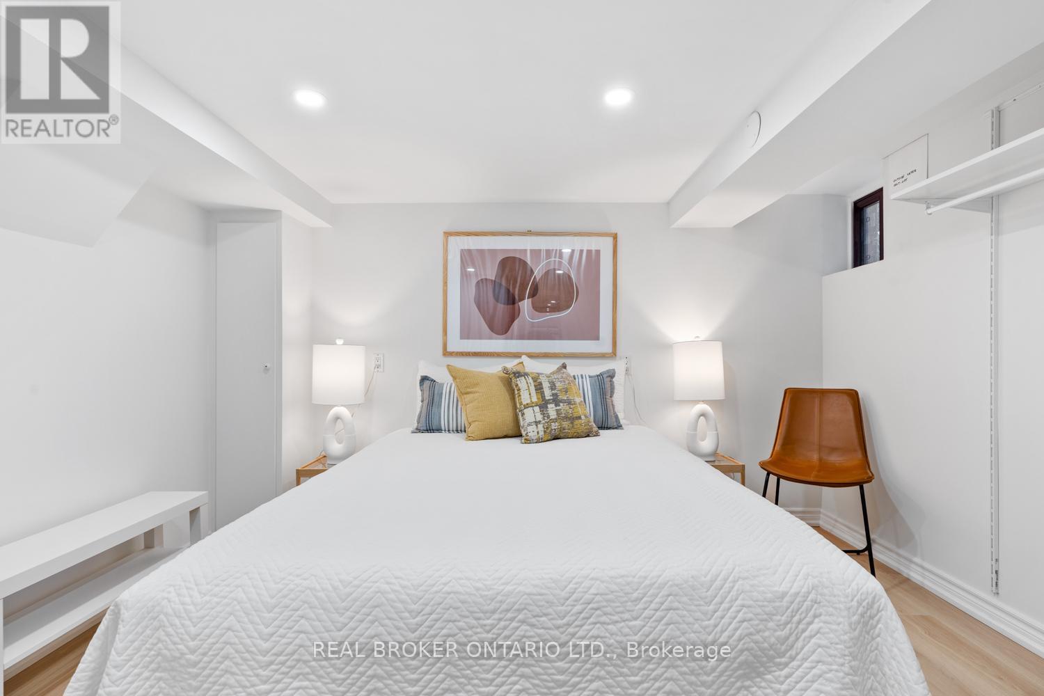 Lower Level - 343 Prince Edward Drive N, Toronto, Ontario  M8X 2L4 - Photo 14 - W12390227
