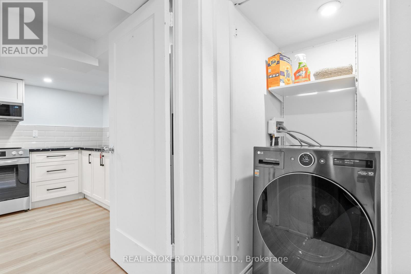 Lower Level - 343 Prince Edward Drive N, Toronto, Ontario  M8X 2L4 - Photo 19 - W12390227