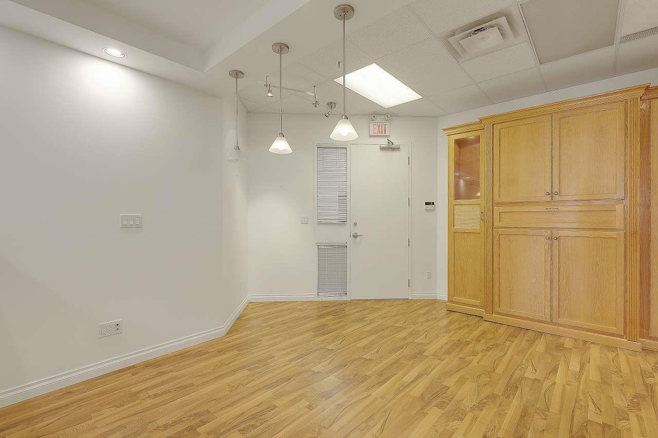 206 12877 76 Avenue, Surrey, British Columbia  V3W 1E6 - Photo 12 - C8073263