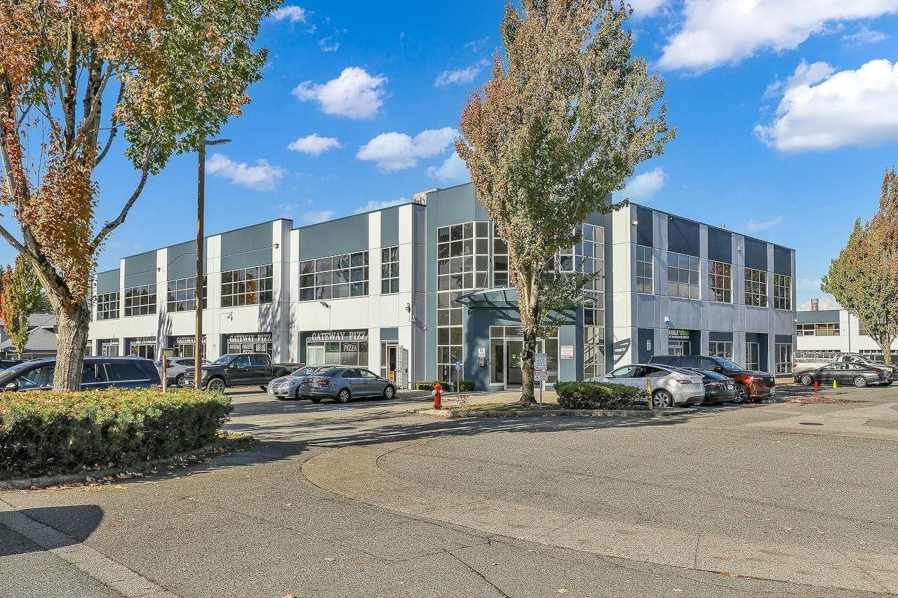 206 12877 76 Avenue, Surrey, British Columbia  V3W 1E6 - Photo 2 - C8073263