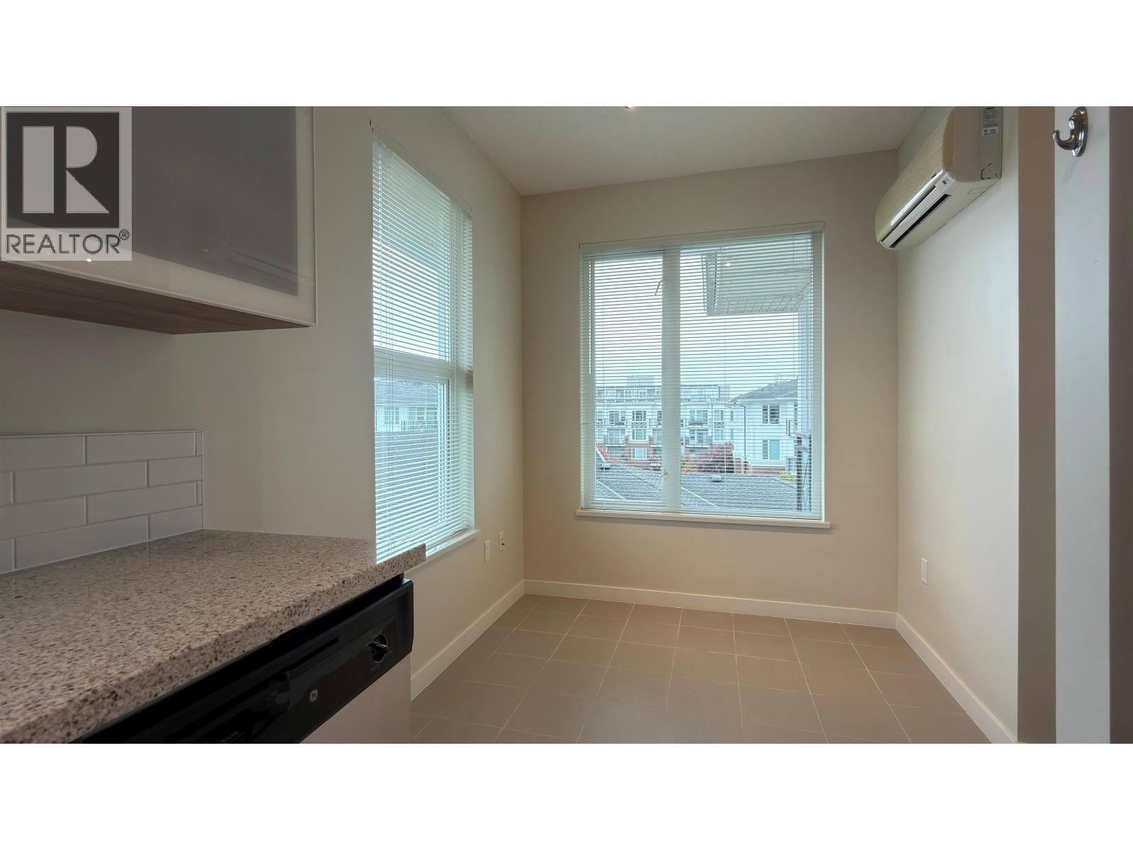 420 9399 Odlin Road, Richmond, British Columbia  V6X 0J6 - Photo 5 - R3060919