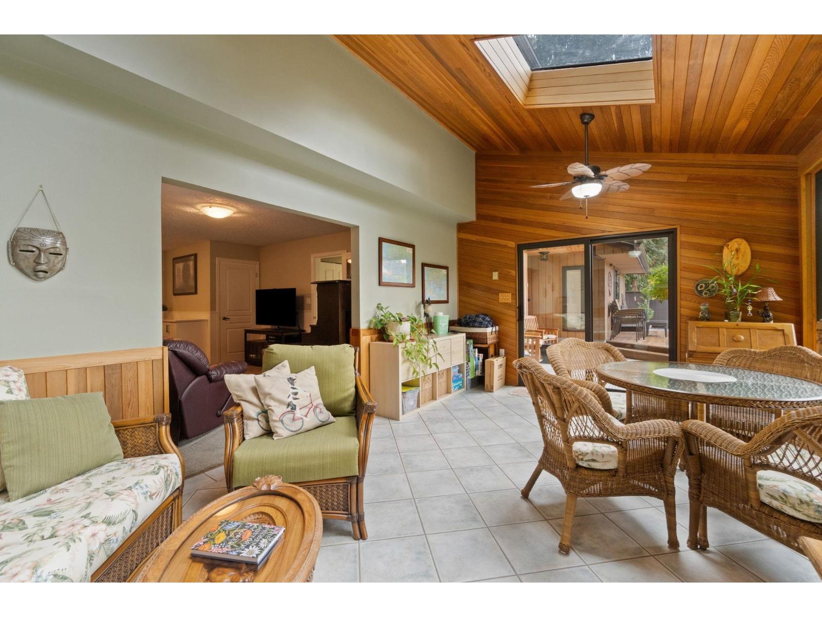 20193 43a Avenue, Langley, British Columbia  V3A 4V4 - Photo 11 - R3059303