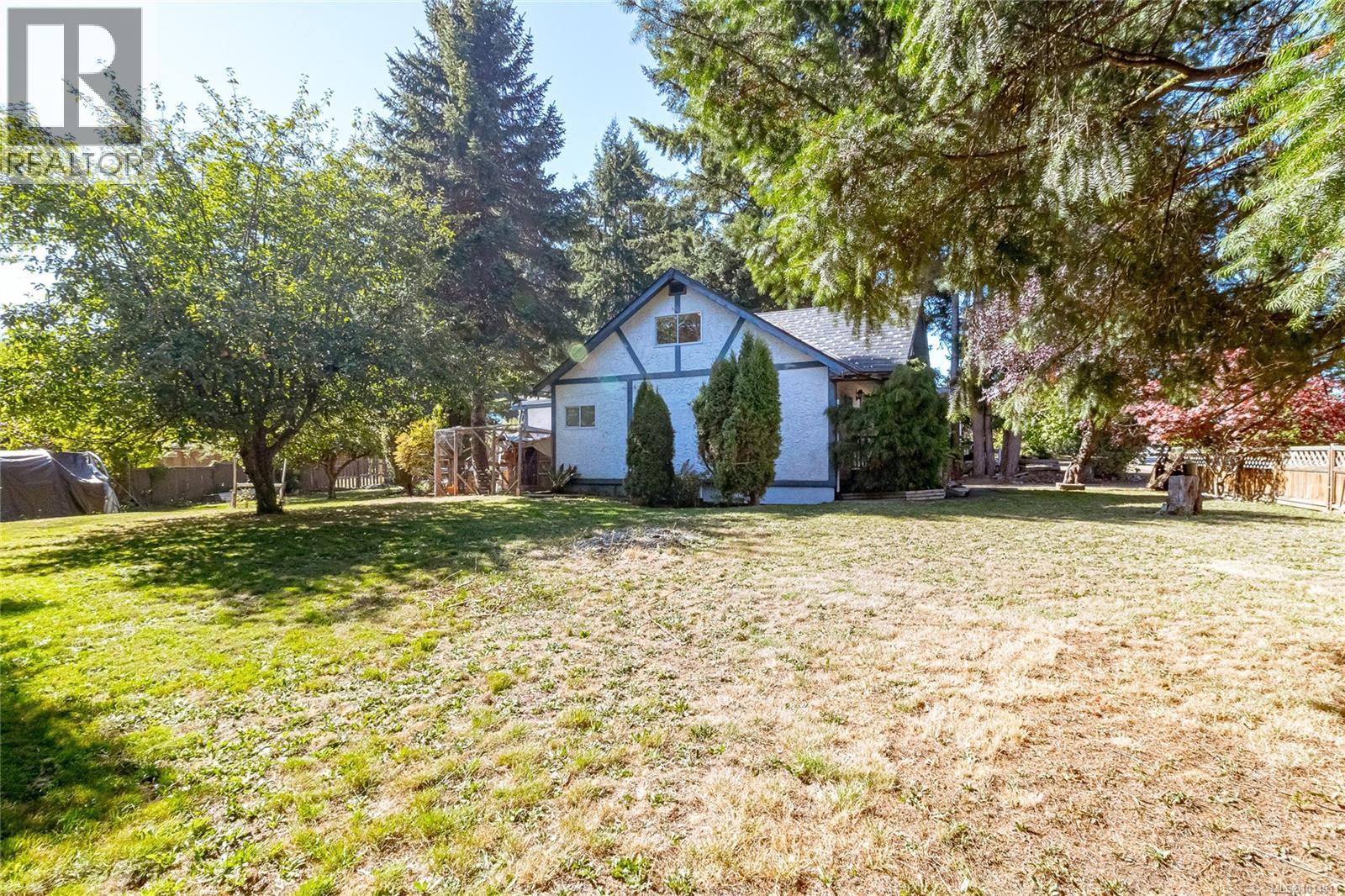 160 Comiaken Ave, Lake Cowichan, British Columbia  V0R 2G0 - Photo 26 - 1014911