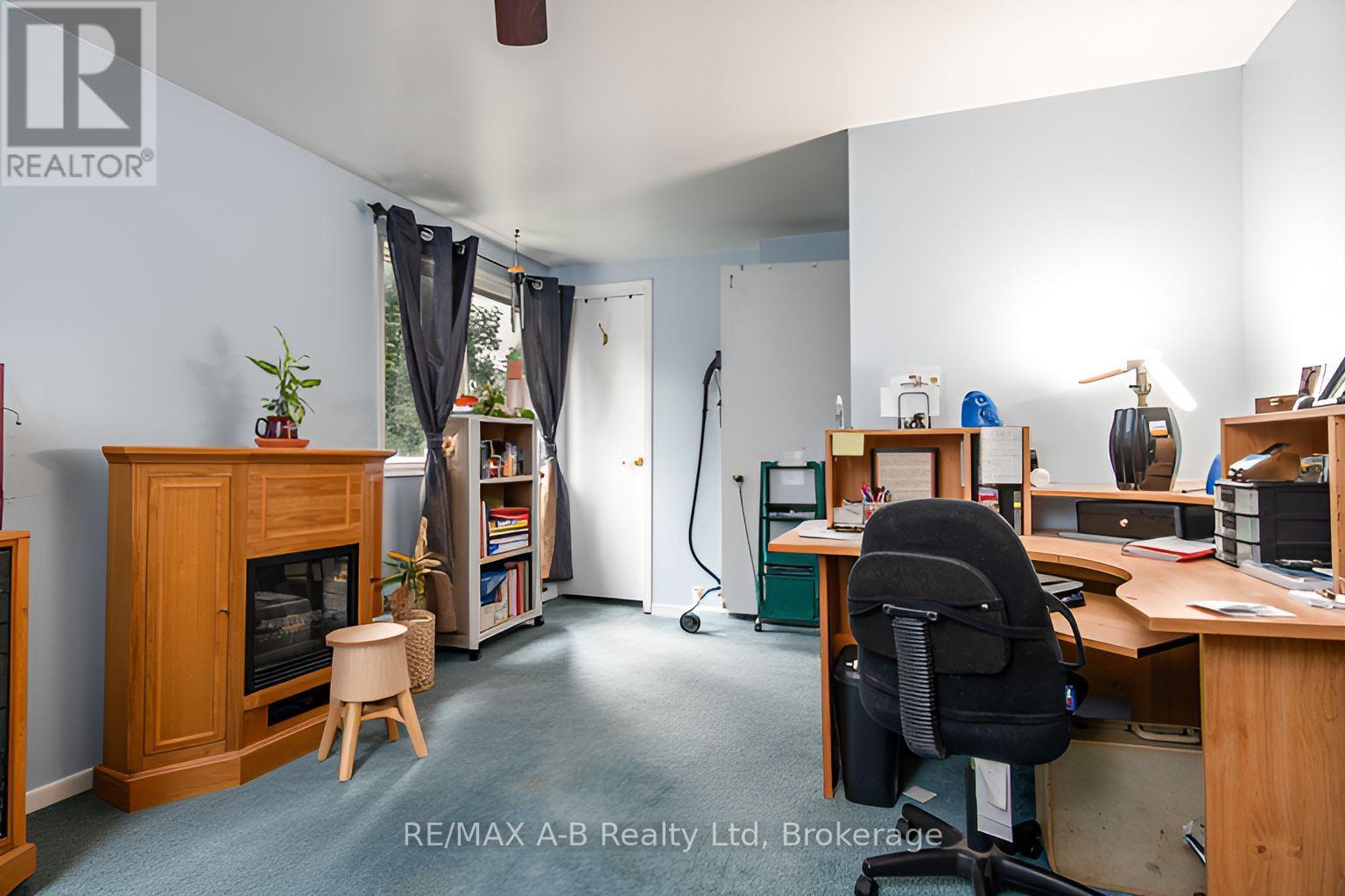 48 Franklin Drive, Stratford, Ontario  N5A 5P2 - Photo 24 - X12442881