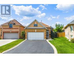 12 SUMMERFIELD CRESCENT, Brampton, Ontario