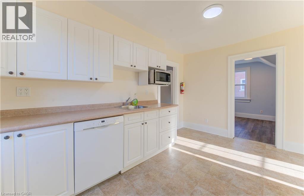 86 Albert Street, Waterloo, Ontario  N2L 3S7 - Photo 35 - 40781132