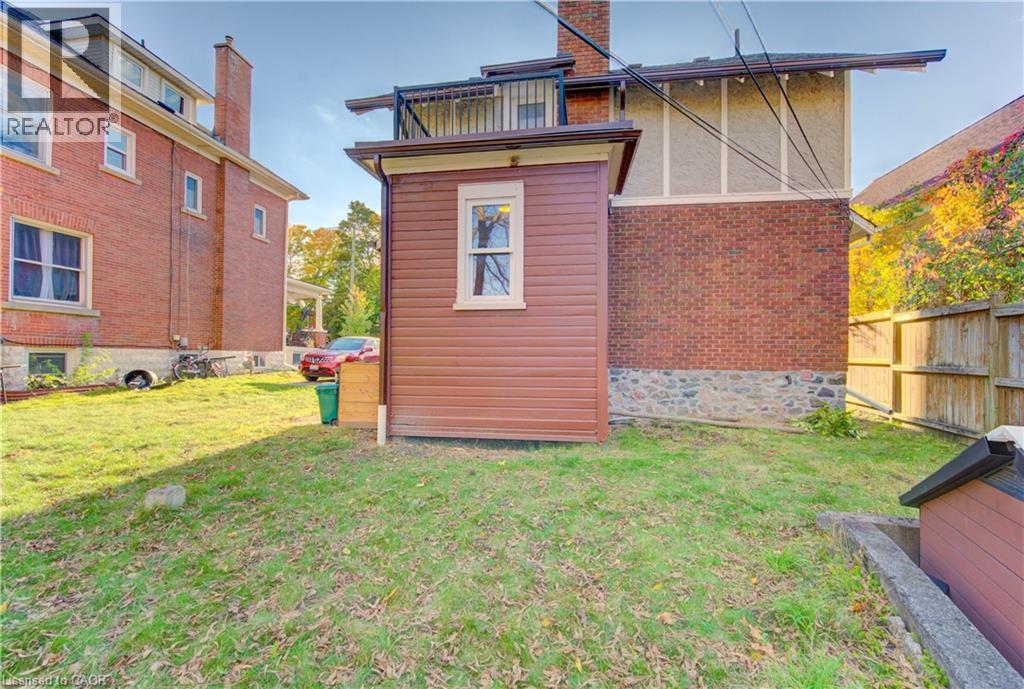 86 Albert Street, Waterloo, Ontario  N2L 3S7 - Photo 48 - 40781132