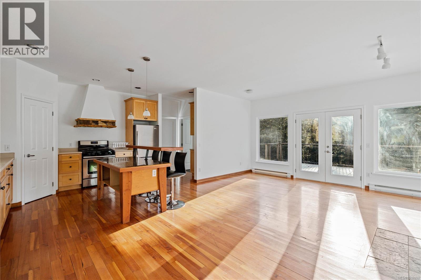 211 Long Harbour Rd, Salt Spring, British Columbia  V8K 2K9 - Photo 11 - 1018059