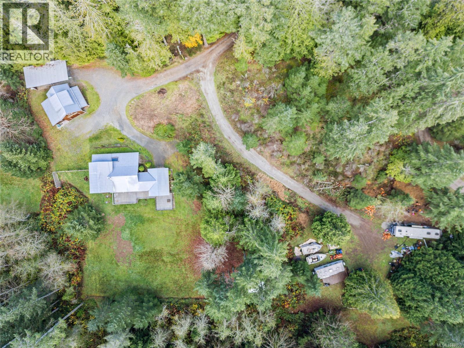 211 Long Harbour Rd, Salt Spring, British Columbia  V8K 2K9 - Photo 3 - 1018059