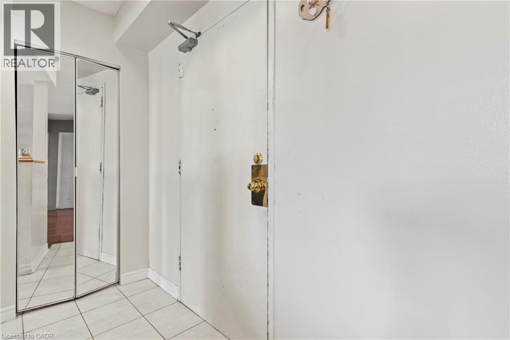 851 Queenston Road Unit# 105, Hamilton, Ontario  L8G 1B4 - Photo 6 - 40744239