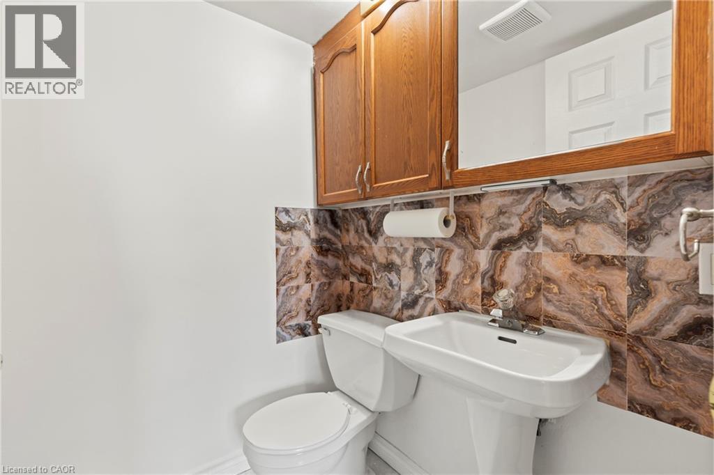 851 Queenston Road Unit# 105, Hamilton, Ontario  L8G 1B4 - Photo 22 - 40744239