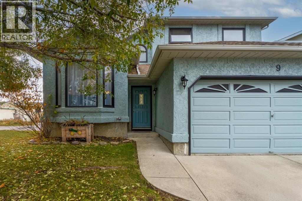 9 Hunters Mews, Okotoks, Alberta  T1S 1M2 - Photo 5 - A2265435