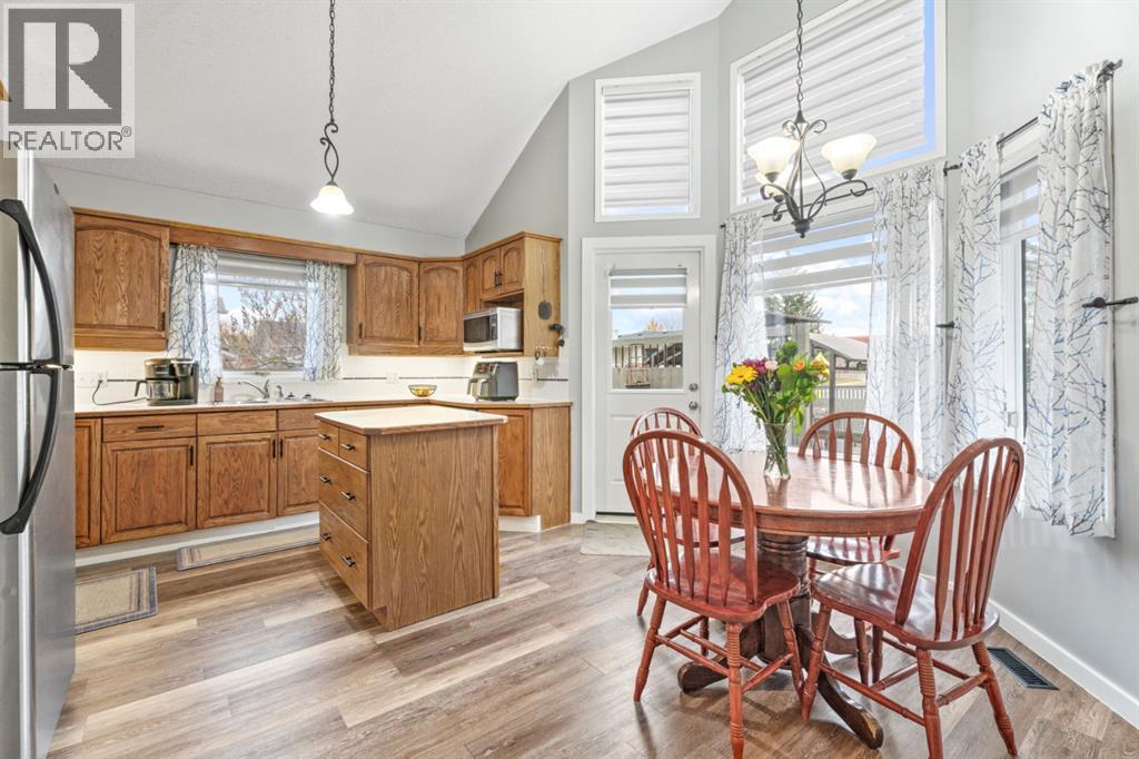 9 Hunters Mews, Okotoks, Alberta  T1S 1M2 - Photo 13 - A2265435