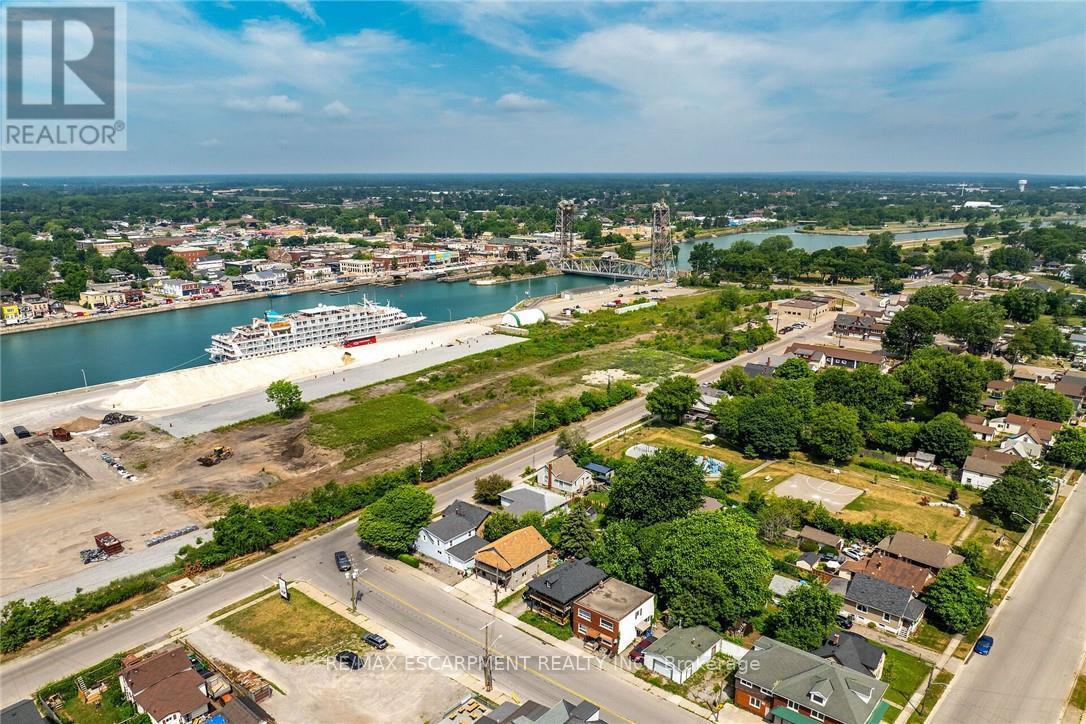 8 Nickel Street, Port Colborne, Ontario  L3K 1B1 - Photo 49 - X12477310
