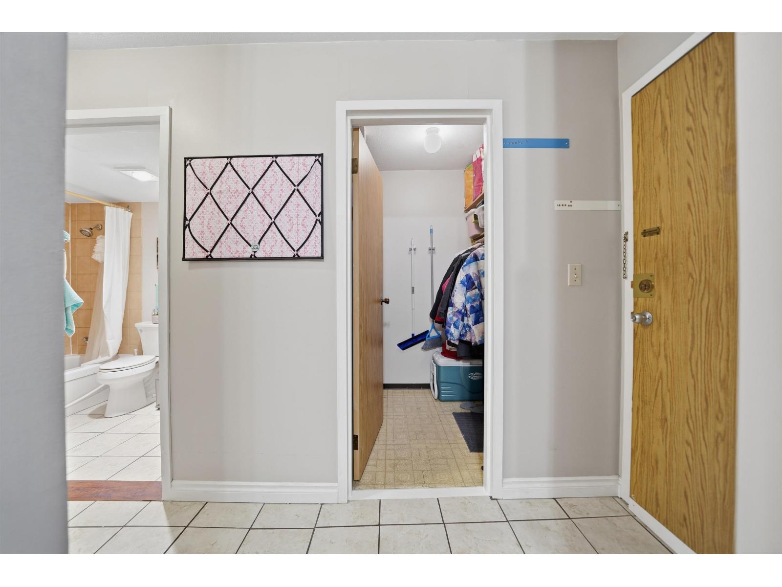 311 9682 134 Street, Surrey, British Columbia  V3T 5L6 - Photo 15 - R3061255