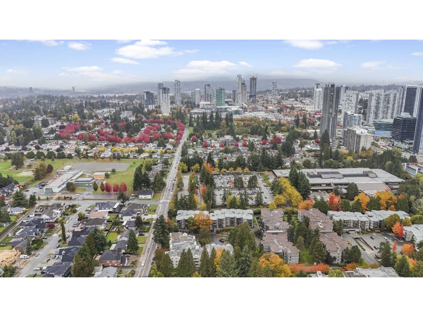 311 9682 134 Street, Surrey, British Columbia  V3T 5L6 - Photo 32 - R3061255