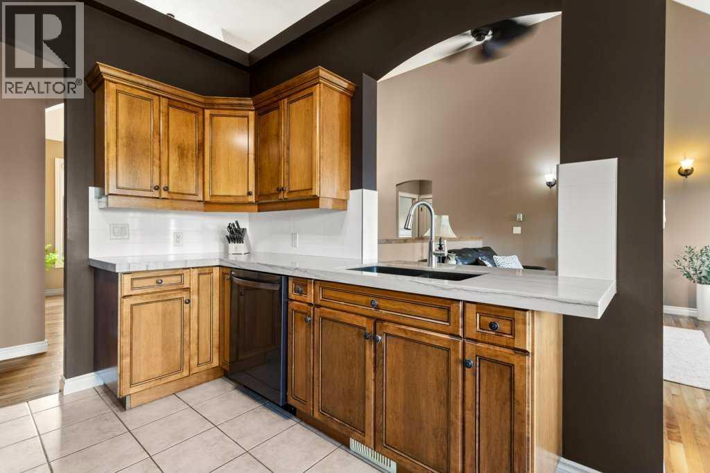 48 Fieldstone Way, Sylvan Lake, Alberta  T4S 2L3 - Photo 6 - A2250011
