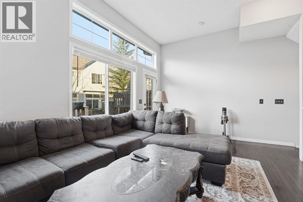 168 Copperfield Court Se, Calgary, Alberta  T2Z 4L3 - Photo 5 - A2266381