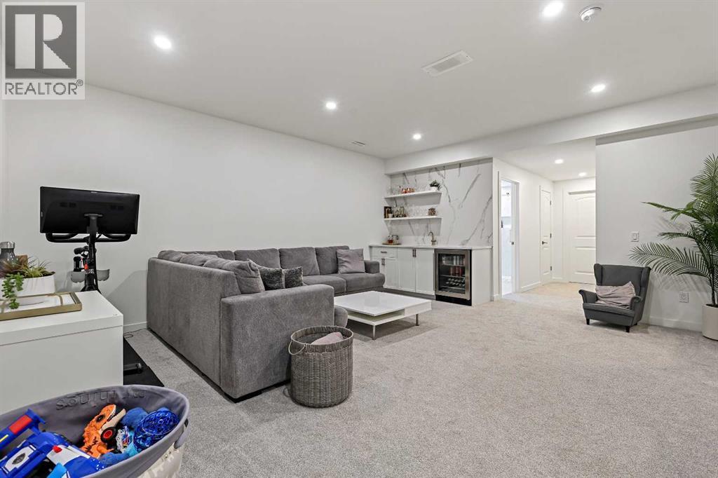 409 Marquis Heights Se, Calgary, Alberta  T3M 1V1 - Photo 31 - A2265126