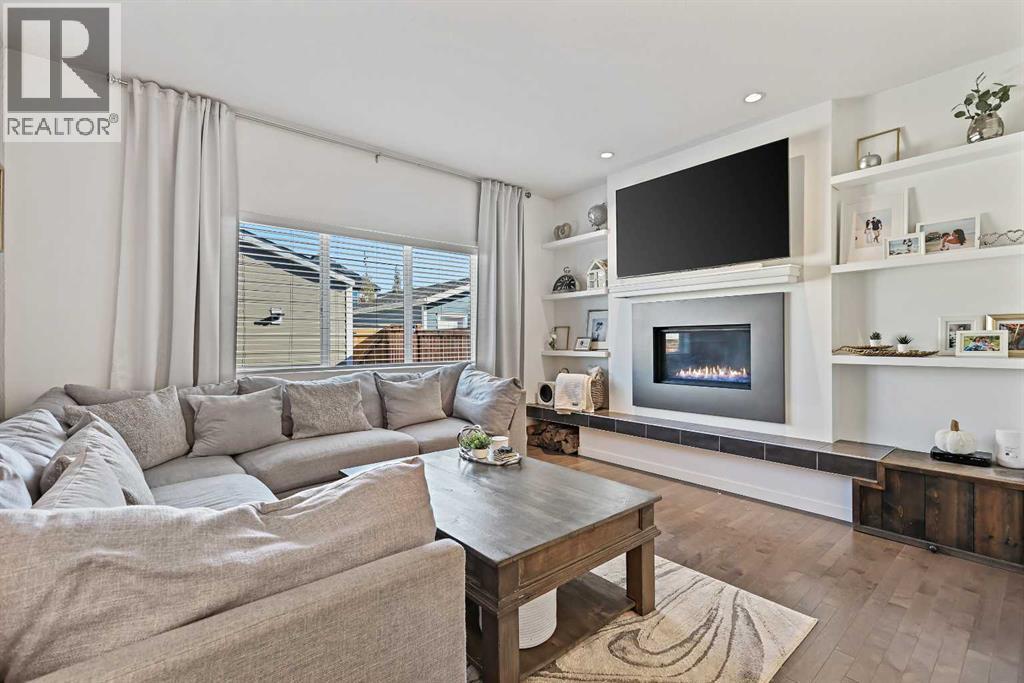 409 Marquis Heights Se, Calgary, Alberta  T3M 1V1 - Photo 4 - A2265126