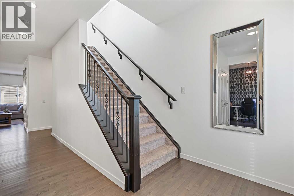 409 Marquis Heights Se, Calgary, Alberta  T3M 1V1 - Photo 17 - A2265126