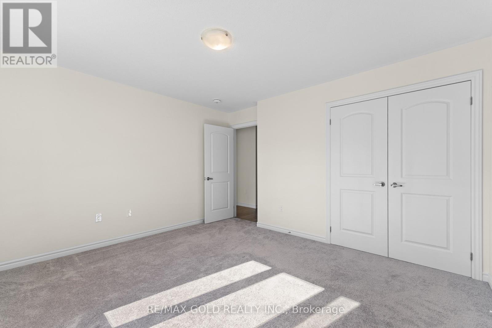 29 Bowline Vista S, East Gwillimbury, Ontario  L9N 0W2 - Photo 26 - N12477233