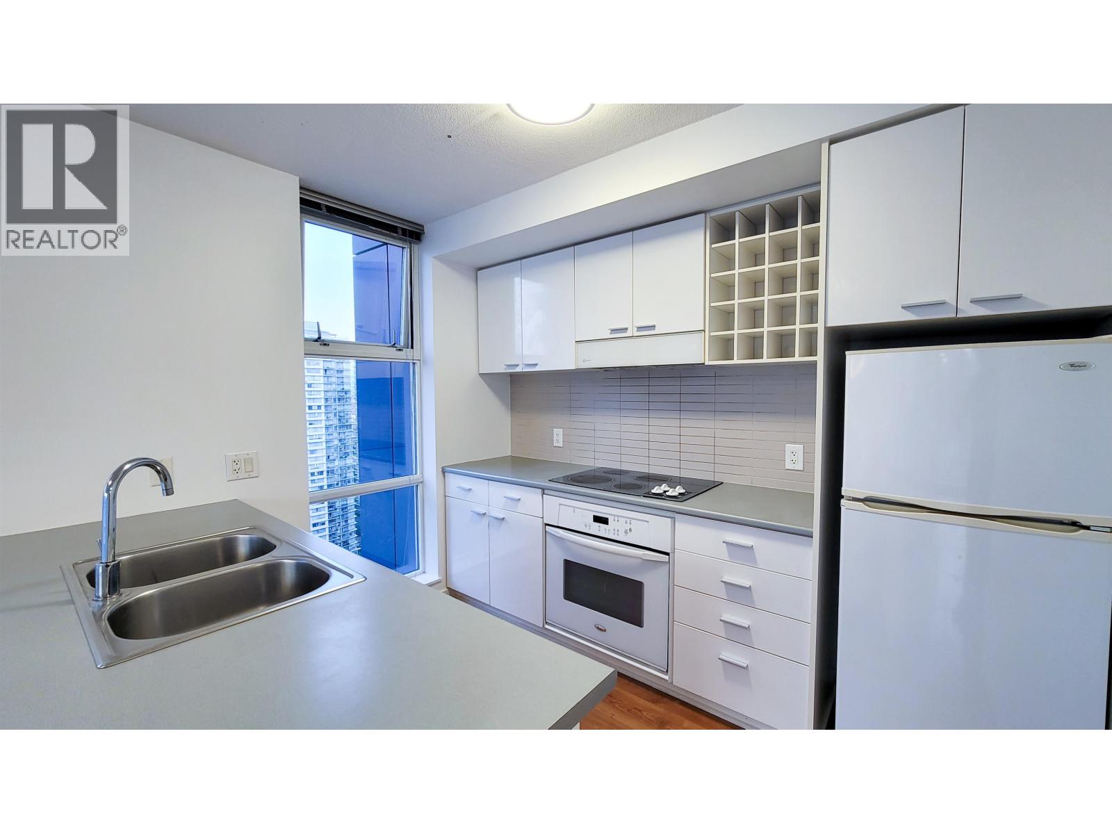 2506 111 W Georgia Street, Vancouver, British Columbia  V6B 1T8 - Photo 9 - R3061239