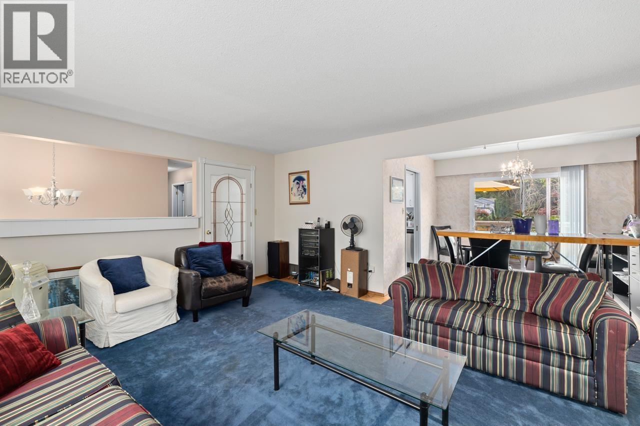 3878 Royal Oak Avenue, Burnaby, British Columbia  V5G 3M2 - Photo 7 - R3061252