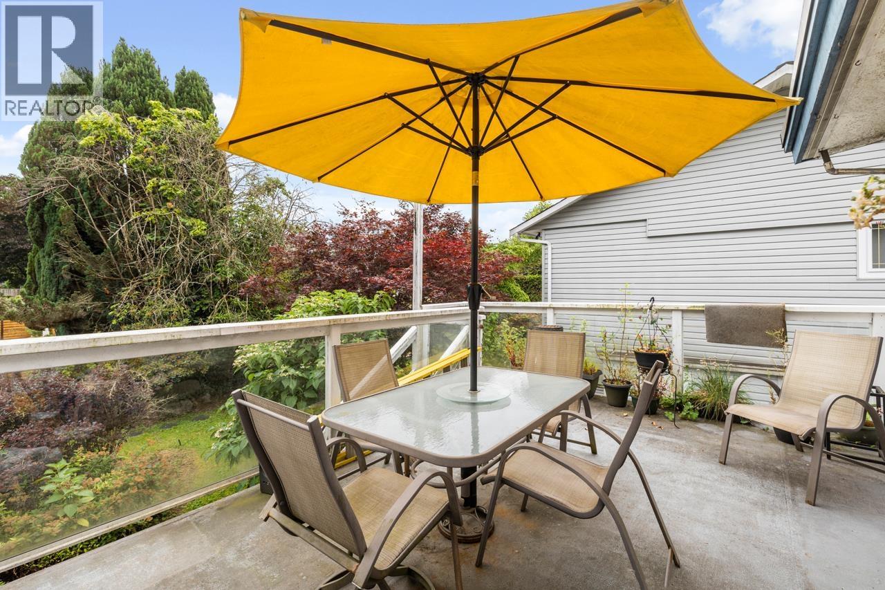 3878 Royal Oak Avenue, Burnaby, British Columbia  V5G 3M2 - Photo 9 - R3061252